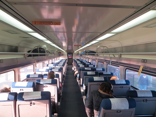 20131130_03_Amtrak_(14561152312)