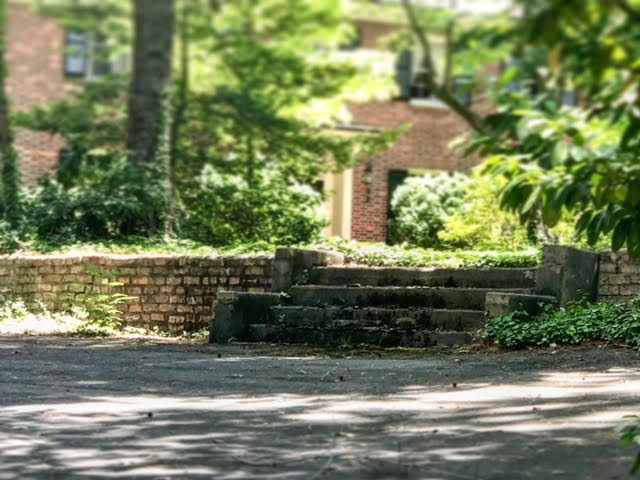 3732568_bloomsbury-park-raleigh-hidden-history-trolley-stop